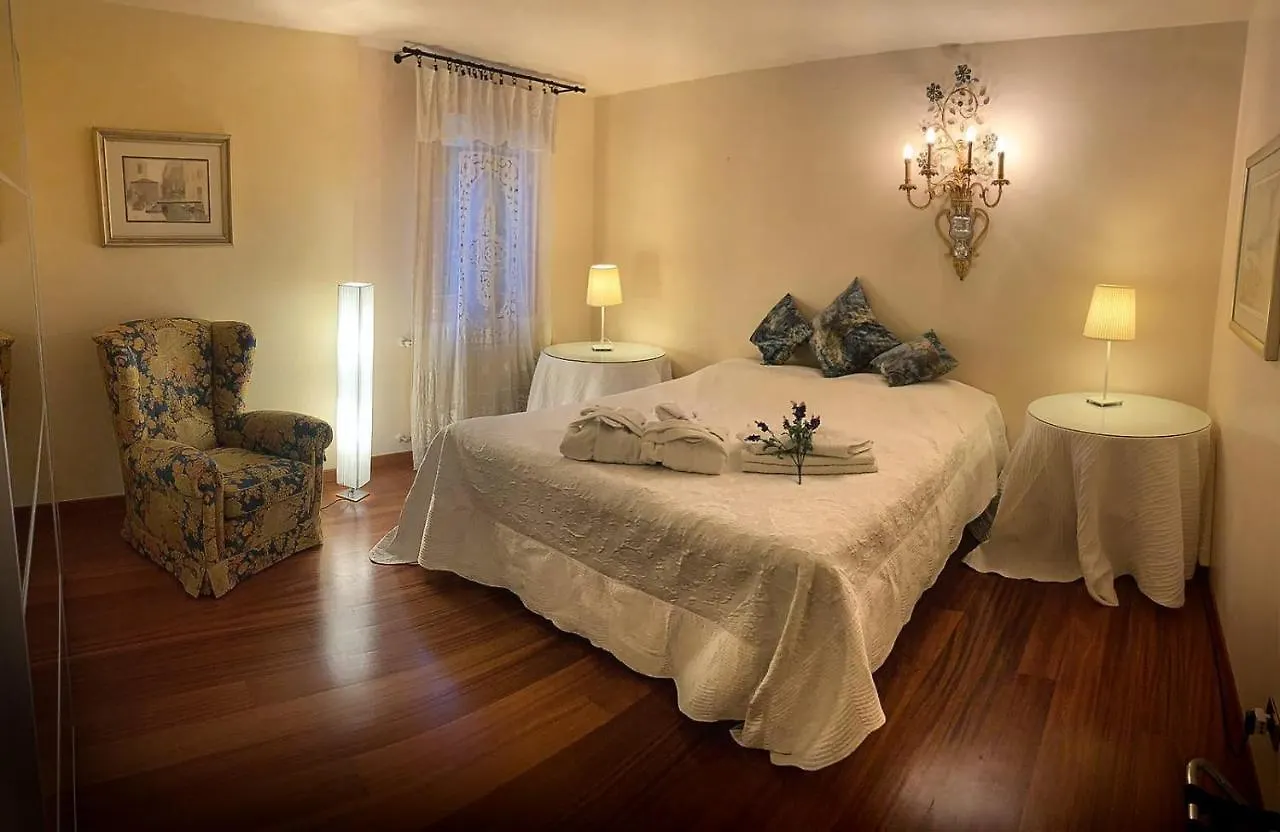 Venice Heaven Apartments San Marco 1 E 2, The Elegant Residence A Stone S Throw From St Mark S Square